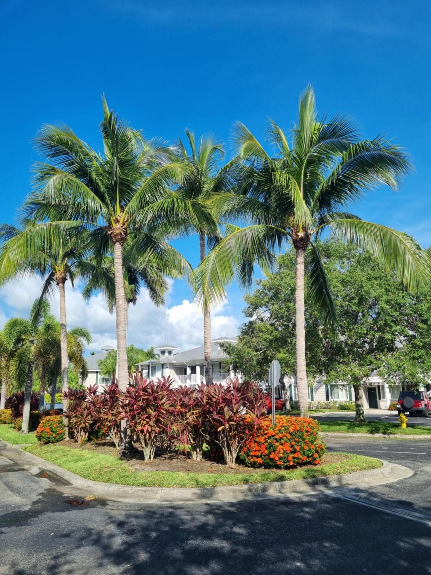 Stunning 2-Bedroom Plus Den Condo In Greenlinks Resort North North Naples Eksteriør billede